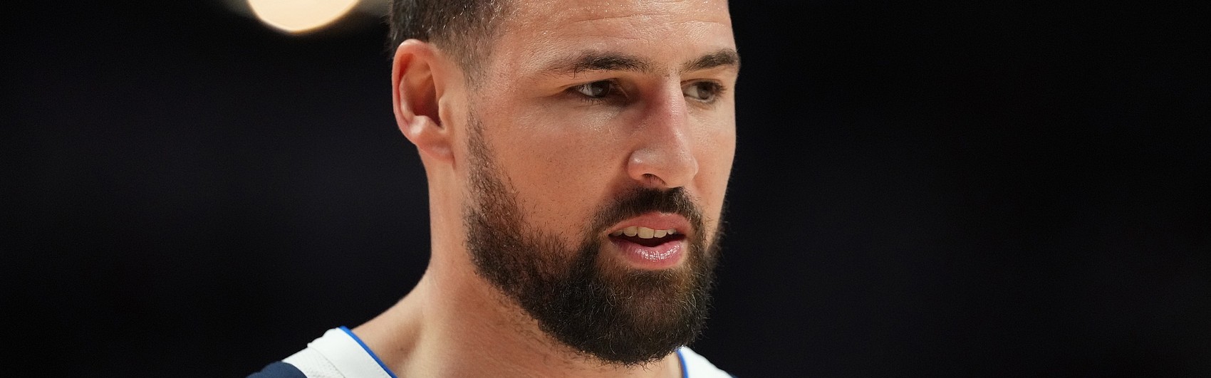 开云体育入口-克莱：我以前休赛期每天起步扔1000个三分球 现在是更多练耐力跑