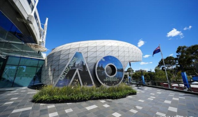 kaiyun-张帅战日俄强档冲决赛，佩古拉害怕毒奶，德约小紫薇被严重看衰